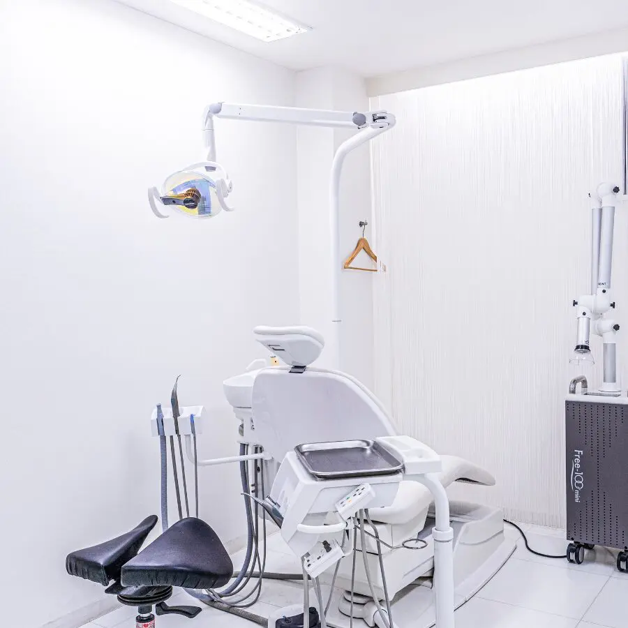 セレーノ矯正歯科